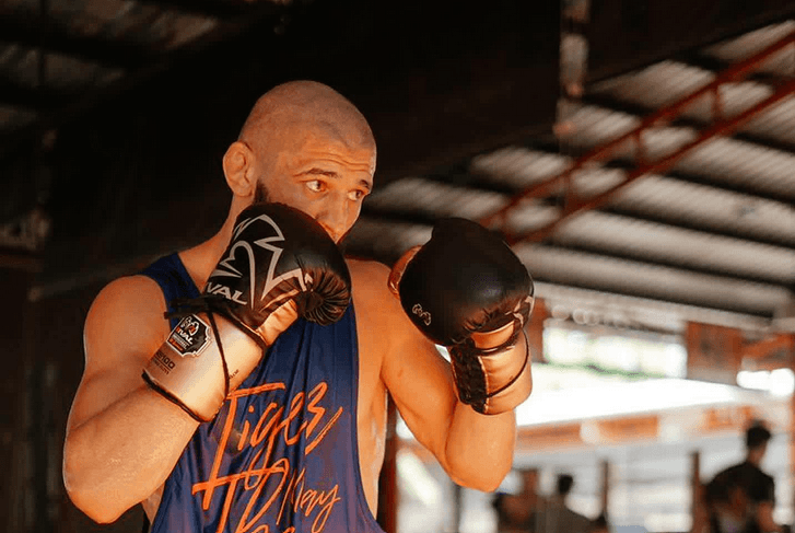 From Death Threats to Embracing: Khamzat Chimaev Forgives Strickland, Now Wants Rematch cover image