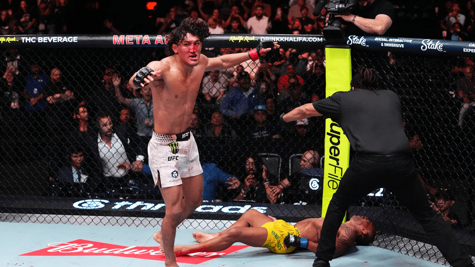 UFC Vegas 121 Results: Raul Rosas Jr. Stops Raoni Barcelos with Fifth-Round Knockout cover image