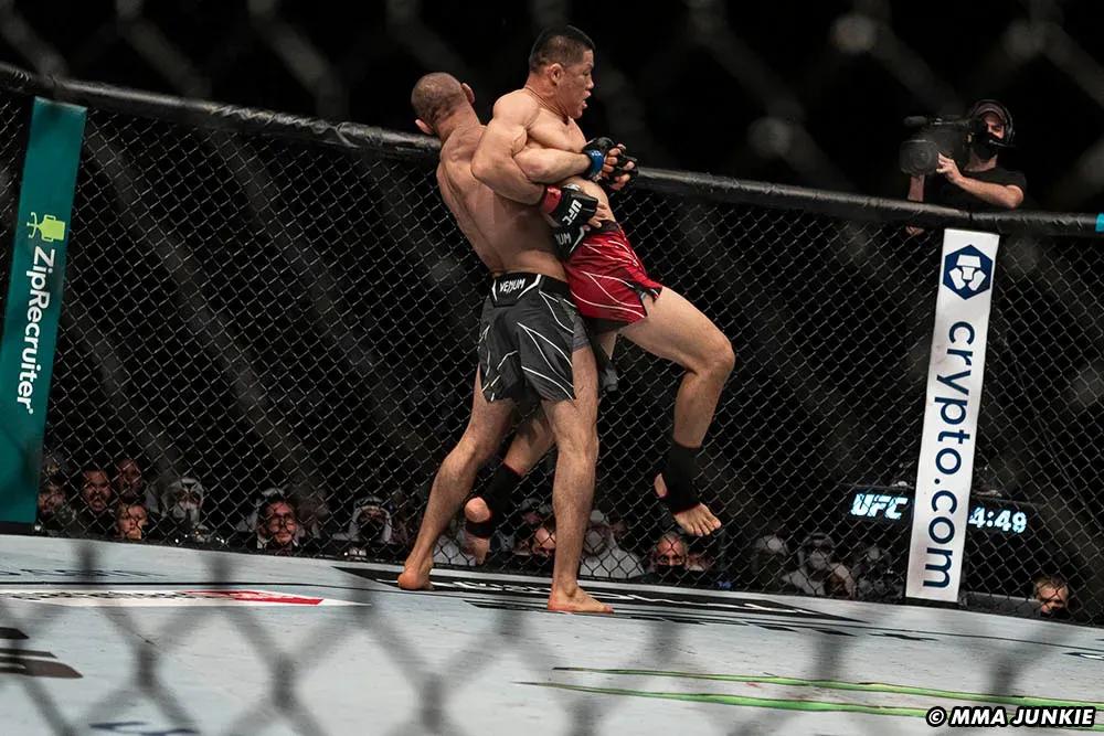 Fists of Fury: Jingliang Li vs. Carlos Prates - A Duel of Determination cover image
